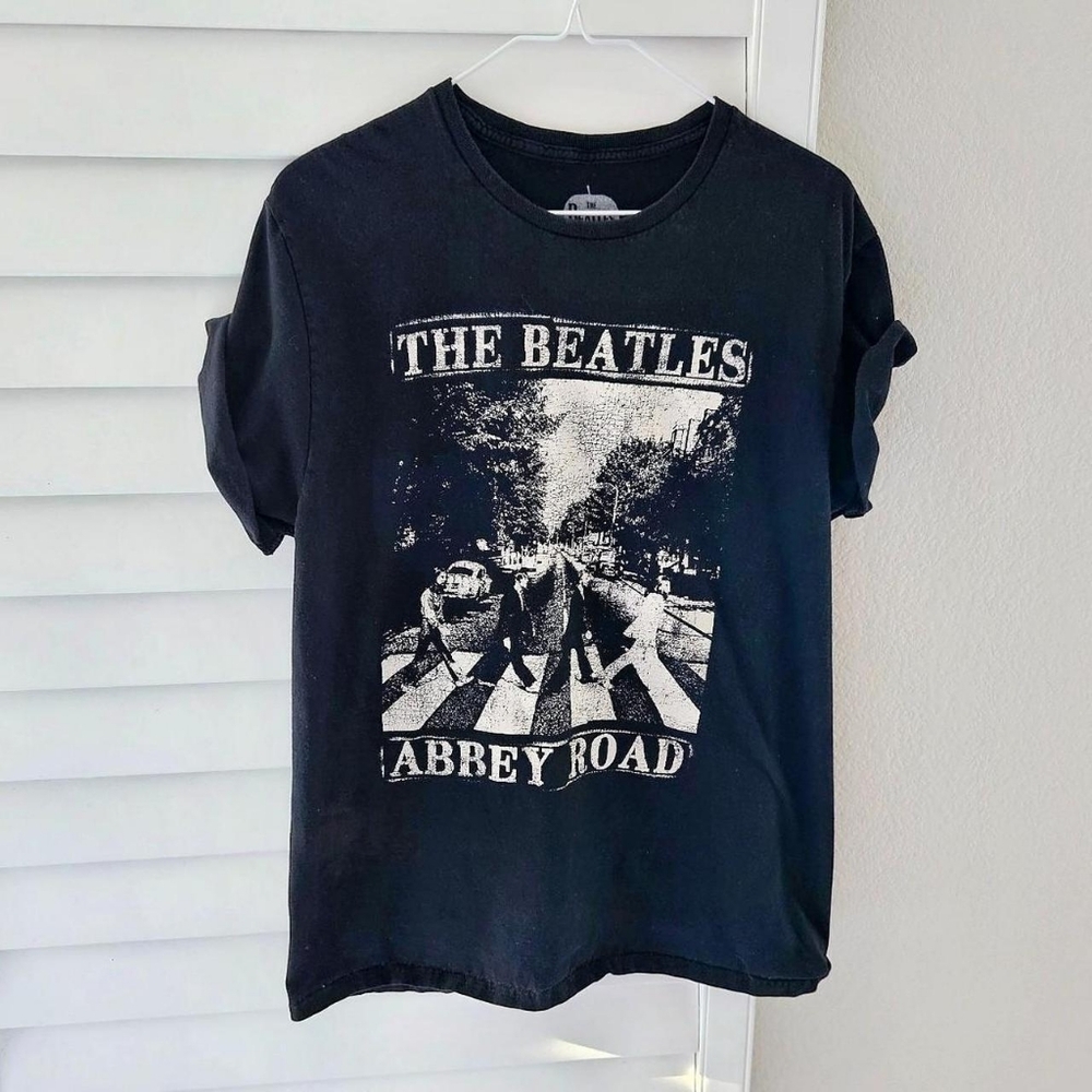 The Beatles Black Abbey Road Tshirt
